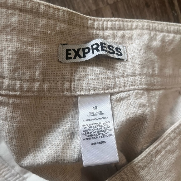 Express size 10 shorts - Picture 3 of 3